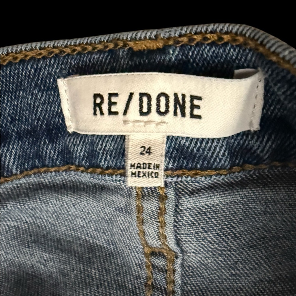 Re/Done Classic Denim Jeans Distressed Hem Vintage Wash Size 24 - Picture 3 of 5